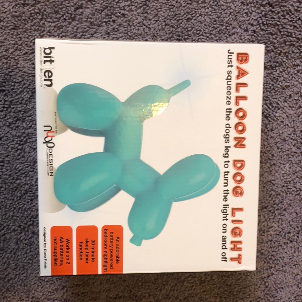 Balloon dog light